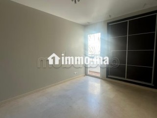 Top appart 3ch vide refait a neuf - Appartement à louer - Casablanca