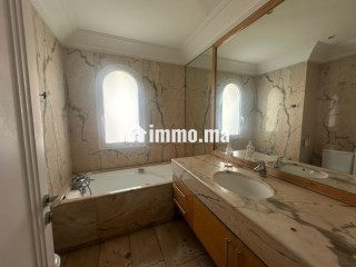 Top appartement avec terrasse a la location proche CIL - Appartement à louer - Casablanca