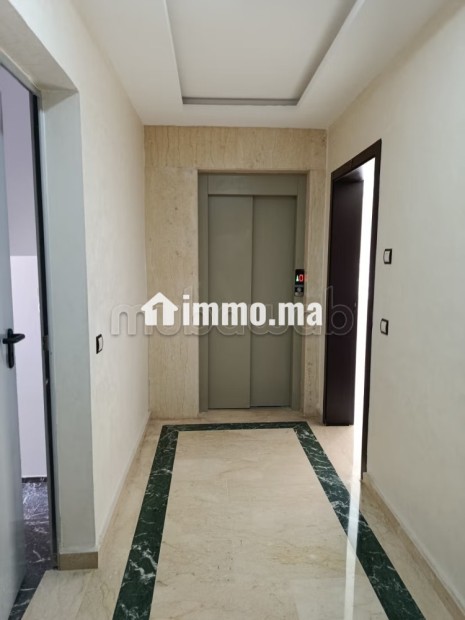 Standing appartement vide à louer - Location Immobilier - Agadir - photo 4