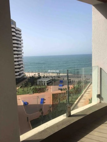 studio-en-vente-vue-sur-mer-big-3