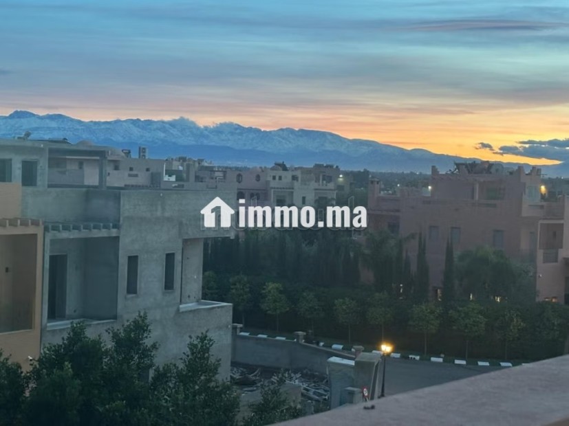 Villa avec piscine 4chambres dans résidence fermée - Vente Immobilier - Marrakech - photo 3