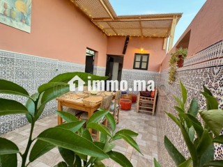 Maison à acheter à Ben Saleh 5min de la place jamaa el fena. 8 belles chambres - Maison à vendre - Marrakech