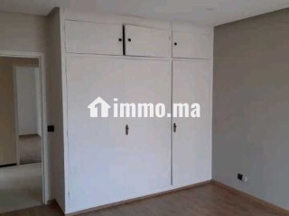 2 appartementvide bd standhal résidence ennajd - Appartement à louer - Casablanca