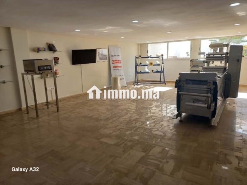 Au cœur de Sidi Maârouf, location d’un plateau bureau aménagé sur 3 niveaux. Sup de 570 m² - Location Immobilier - Casablanca - photo 5