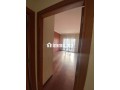 Bel appartement en location à Moulay Youssef.
Surface de 64 m².
Résidence avec concierge - miniature 4