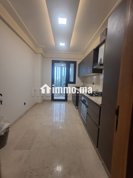Très bel appartement 2 chambres vide a CFC - Location Immobilier - Casablanca - photo 3