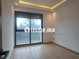 Très bel appartement 2 chambres vide a CFC - Appartement à louer - Casablanca
