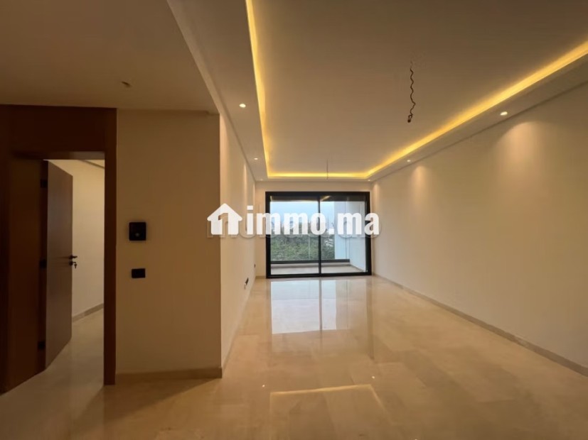 Bel appartement de deux chambres vide cfc - Location Immobilier - Casablanca - photo 4