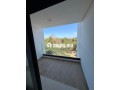 Bel appartement de deux chambres vide cfc - miniature 7