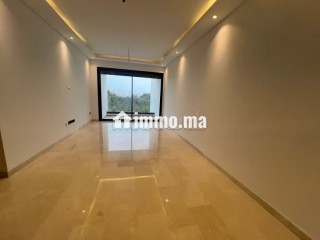 Bel appartement de deux chambres vide cfc - Appartement à louer - Casablanca