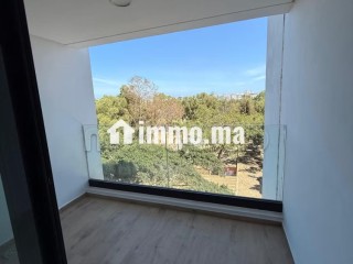 Bel appartement de deux chambres vide cfc - Appartement à louer - Casablanca