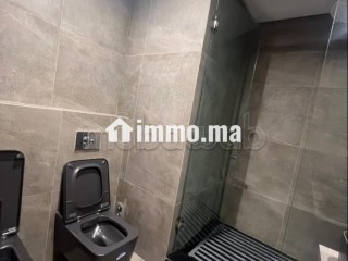 Bel appartement de deux chambres vide cfc - Appartement à louer - Casablanca