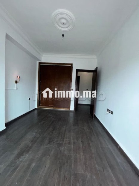 Appartement 3chambres 2 façades à vendre à gzenaya - Vente Immobilier - Tanger - photo 3