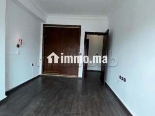 Appartement 3chambres 2 façades à vendre à gzenaya - Appartement à vendre - Tanger