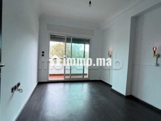 Appartement 3chambres 2 façades à vendre à gzenaya - Appartement à vendre - Tanger
