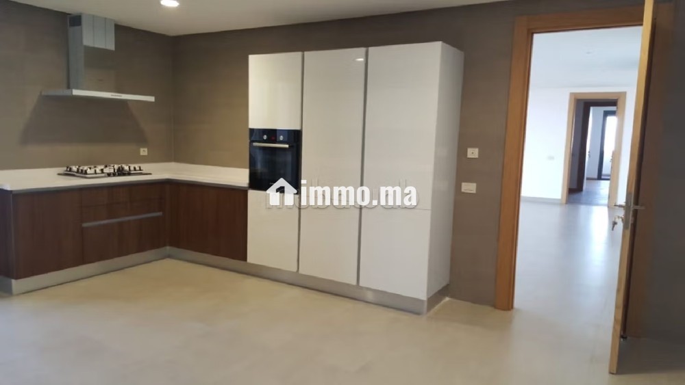 Vend appartement à Casablanca Marina - Vente Immobilier - Casablanca - photo 2
