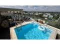Magnifique appartement avec piscine privée - miniature 3