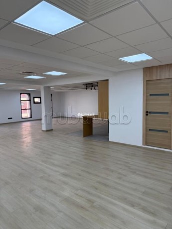 a-louer-plateau-bureau-de-198-m2-a-gueliz-big-4