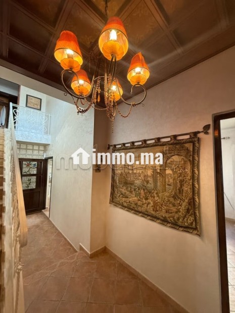 Vente villa de luxe à Harhoura. Surface de 527 m². Piscine, climatisation - Vente Immobilier - Harhoura - photo 5