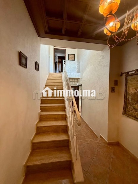 Vente villa de luxe à Harhoura. Surface de 527 m². Piscine, climatisation - Vente Immobilier - Harhoura - photo 6