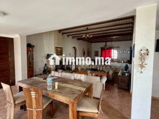 Vente villa de luxe à Harhoura. Surface de 527 m². Piscine, climatisation - Villa à vendre - Harhoura