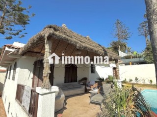 Vente villa de luxe à Harhoura. Surface de 527 m². Piscine, climatisation - Villa à vendre - Harhoura