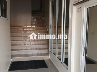 Bel Appartement moderne, El Mansour, avec ascenseur - Appartement à vendre - Meknes