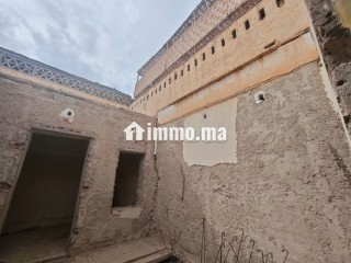 Top affaire. Riad titré 80 M2/ sol bab doukkala - Villa à vendre - Marrakech