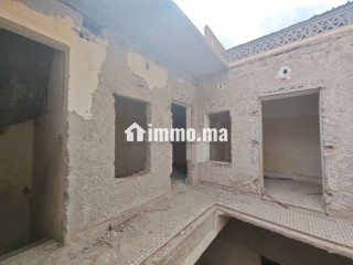 Top affaire. Riad titré 80 M2/ sol bab doukkala - Villa à vendre - Marrakech