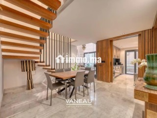 Luxueux Duplex avec Piscine Privative au centre de Marrakech - Appartement à vendre - Autre