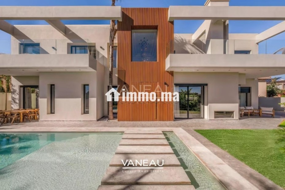 À Vendre: Villa Moderne de 385 m² sur Golf à Marrakech - Vente Immobilier - Autre - photo 1