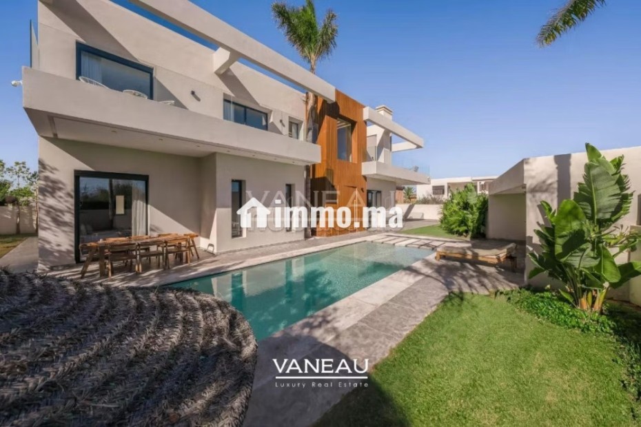 À Vendre: Villa Moderne de 385 m² sur Golf à Marrakech - Vente Immobilier - Autre - photo 3