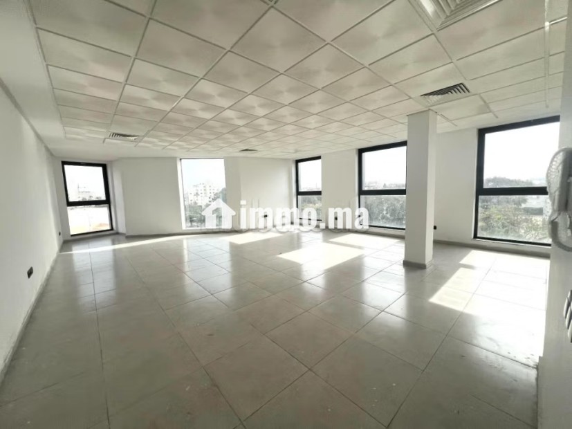 Bureau de 74m2 au quartier Maarif Ghandi - Location Immobilier - Casablanca - photo 2
