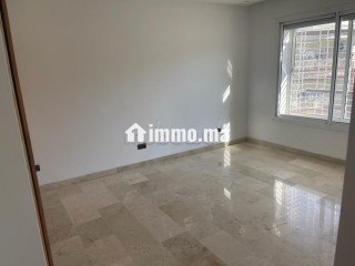 Duplex 4ch sl ch de prrsonel a louer à racine ex - Appartement à louer - Casablanca