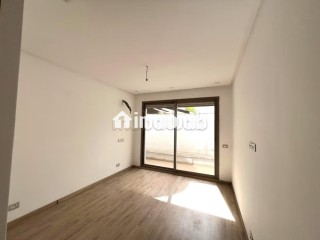 Appartement de 130m2 au quartier Oasis - Appartement à vendre - Casablanca