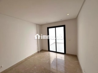 Appartement de 130m2 au quartier Oasis - Appartement à vendre - Casablanca