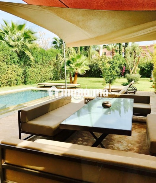 Somptueuse villa à louer à Route Amizmiz.
Surface de 700 m² - Location Immobilier - Marrakech - photo 1