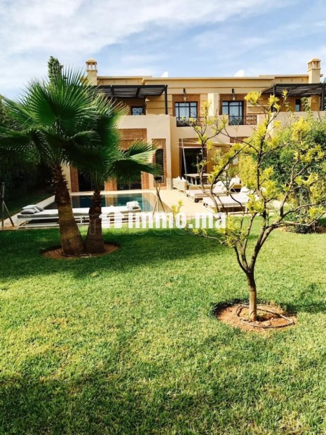 Somptueuse villa à louer à Route Amizmiz.
Surface de 700 m² - Location Immobilier - Marrakech - photo 2