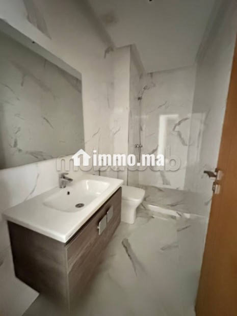 Location appartement neuf et vide 3 chambres - Location Immobilier - Tanger - photo 7