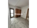 Location appartement neuf et vide 3 chambres - miniature 4