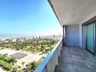 Louez cet appartement à Casablanca Finance City.
Superficie 65 m².
Meublé - Appartement à louer - Casablanca