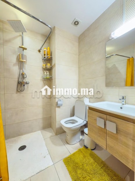 Location saisonnière à Guéliz côté carré éden centre Marrakech. 1 Pièce. Antenne parabolique et sécurité - Vente Immobilier - Marrakech - photo 6