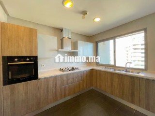 Luxieux appartement vue mer étage élevé - Appartement à vendre - Casablanca