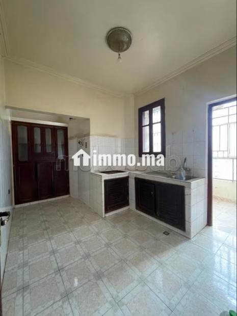 Appartement de style marocain traditionnel à vendre - À 5 minutes de la place Jemaa el-Fnaa 115 mètres - Vente Immobilier - Marrakech - photo 8