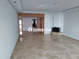 Appartement 3 chambres à louer sur Racine - Appartement à louer - Casablanca