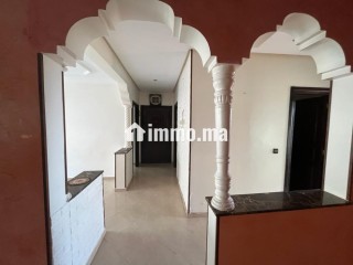 Appartement confortable à prix accessible - Appartement à vendre - Casablanca