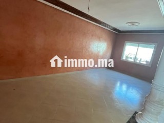 Appartement confortable à prix accessible - Appartement à vendre - Casablanca