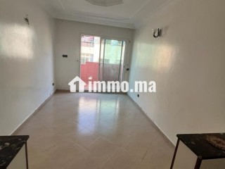 Appartement confortable à prix accessible - Appartement à vendre - Casablanca