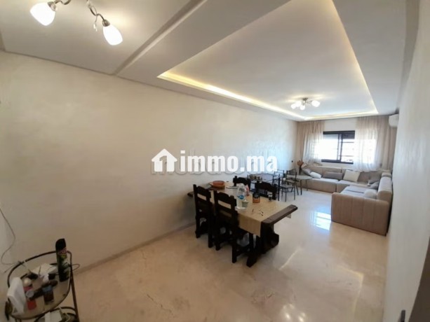 bel-appartement-meuble-2-chambres-residence-piscine-big-1