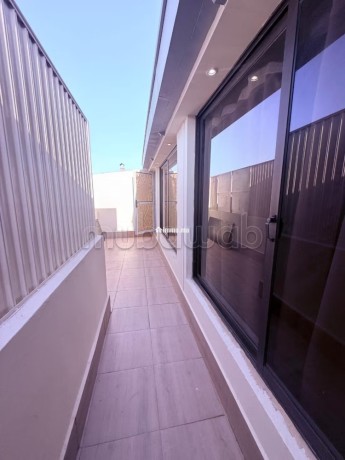 superbe-studio-moderne-a-louer-par-jour-big-8